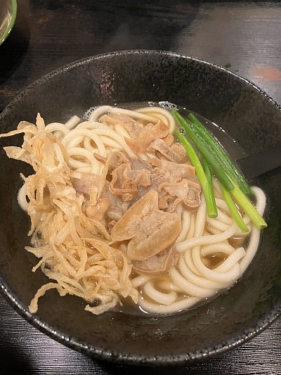 つる太さんの肉油カスうどん